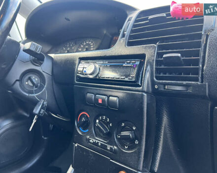 Белый Опель Зафира, объемом двигателя 1.6 л и пробегом 316 тыс. км за 3650 $, фото 27 на Automoto.ua