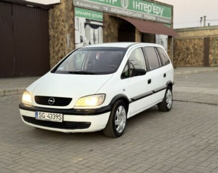 Белый Опель Зафира, объемом двигателя 2 л и пробегом 346 тыс. км за 2650 $, фото 3 на Automoto.ua