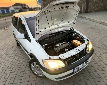 Белый Опель Зафира, объемом двигателя 2 л и пробегом 299 тыс. км за 1999 $, фото 8 на Automoto.ua