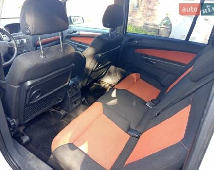 Белый Опель Зафира, объемом двигателя 1.8 л и пробегом 234 тыс. км за 5200 $, фото 7 на Automoto.ua