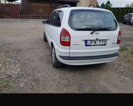 Белый Опель Зафира, объемом двигателя 2 л и пробегом 284 тыс. км за 2200 $, фото 3 на Automoto.ua