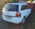 Белый Опель Зафира, объемом двигателя 1.8 л и пробегом 270 тыс. км за 2400 $, фото 3 на Automoto.ua
