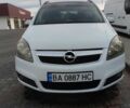 Белый Опель Зафира, объемом двигателя 1.9 л и пробегом 28 тыс. км за 5500 $, фото 1 на Automoto.ua
