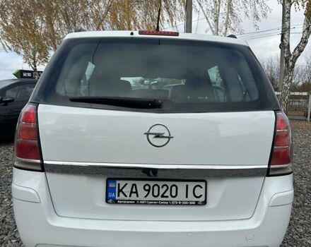 Белый Опель Зафира, объемом двигателя 1.6 л и пробегом 312 тыс. км за 4950 $, фото 10 на Automoto.ua