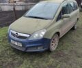 Белый Опель Зафира, объемом двигателя 1.9 л и пробегом 317 тыс. км за 2650 $, фото 1 на Automoto.ua