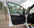 Белый Опель Зафира, объемом двигателя 1.9 л и пробегом 276 тыс. км за 5700 $, фото 8 на Automoto.ua