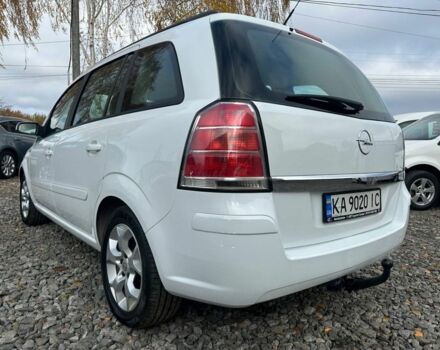 Белый Опель Зафира, объемом двигателя 1.6 л и пробегом 244 тыс. км за 4950 $, фото 3 на Automoto.ua