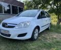 Белый Опель Зафира, объемом двигателя 1.9 л и пробегом 246 тыс. км за 4310 $, фото 1 на Automoto.ua