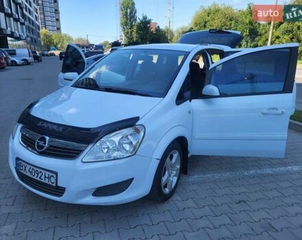 Опель Зафира 2008 в Хмельницком на Automoto.ua Белый Опель Зафира, объемом двигателя 1.8 л и пробегом 298 тыс. км за 5600 $, фото 69 на Automoto.ua