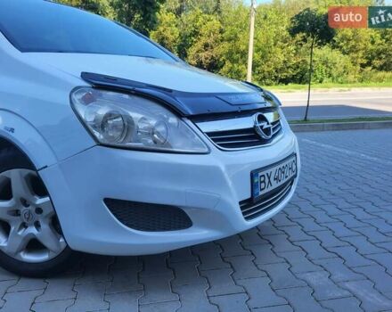 Опель Зафира 2008 в Хмельницком на Automoto.ua Белый Опель Зафира, объемом двигателя 1.8 л и пробегом 298 тыс. км за 5600 $, фото 12 на Automoto.ua