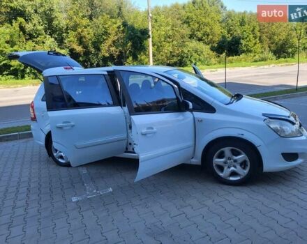 Опель Зафира 2008 в Хмельницком на Automoto.ua Белый Опель Зафира, объемом двигателя 1.8 л и пробегом 298 тыс. км за 5600 $, фото 66 на Automoto.ua