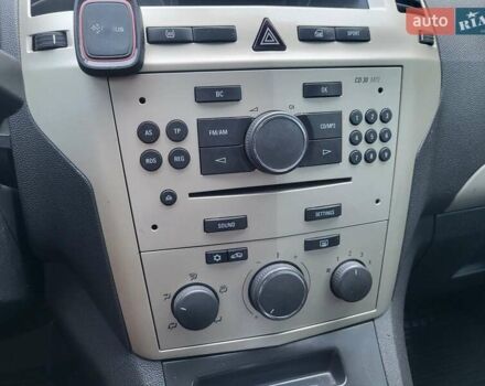 Опель Зафира 2008 в Хмельницком на Automoto.ua Белый Опель Зафира, объемом двигателя 1.8 л и пробегом 298 тыс. км за 5600 $, фото 117 на Automoto.ua