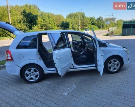 Опель Зафира 2008 в Хмельницком на Automoto.ua Белый Опель Зафира, объемом двигателя 1.8 л и пробегом 298 тыс. км за 5600 $, фото 61 на Automoto.ua