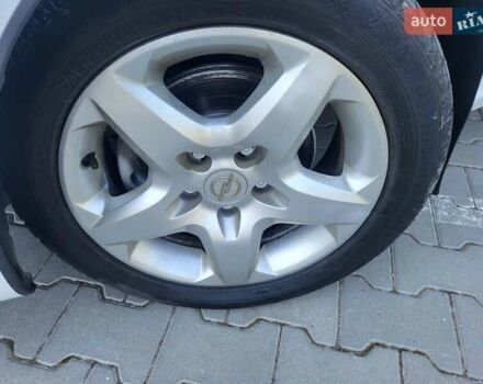 Опель Зафира 2008 в Хмельницком на Automoto.ua Белый Опель Зафира, объемом двигателя 1.8 л и пробегом 298 тыс. км за 5600 $, фото 6 на Automoto.ua