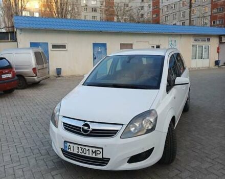 Белый Опель Зафира, объемом двигателя 1.69 л и пробегом 265 тыс. км за 6100 $, фото 1 на Automoto.ua