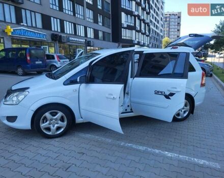 Опель Зафира 2008 в Хмельницком на Automoto.ua Белый Опель Зафира, объемом двигателя 1.8 л и пробегом 298 тыс. км за 5600 $, фото 50 на Automoto.ua