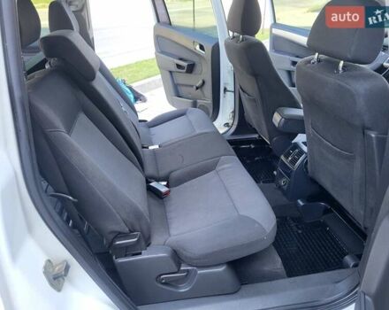 Опель Зафира 2008 в Хмельницком на Automoto.ua Белый Опель Зафира, объемом двигателя 1.8 л и пробегом 298 тыс. км за 5600 $, фото 92 на Automoto.ua