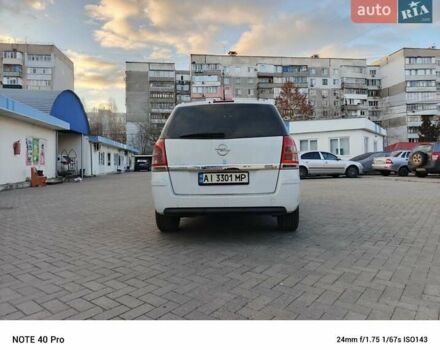 Белый Опель Зафира, объемом двигателя 1.69 л и пробегом 265 тыс. км за 6100 $, фото 5 на Automoto.ua