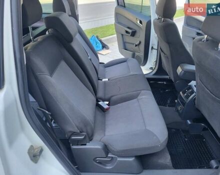 Опель Зафира 2008 в Хмельницком на Automoto.ua Белый Опель Зафира, объемом двигателя 1.8 л и пробегом 298 тыс. км за 5600 $, фото 93 на Automoto.ua