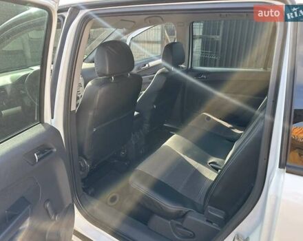 Белый Опель Зафира, объемом двигателя 1.6 л и пробегом 154 тыс. км за 6500 $, фото 5 на Automoto.ua