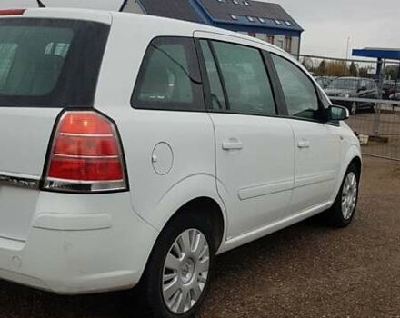 Білий Опель Зафіра, об'ємом двигуна 1.6 л та пробігом 135 тис. км за 5700 $, фото 7 на Automoto.ua
