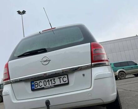 Белый Опель Зафира, объемом двигателя 1.7 л и пробегом 270 тыс. км за 5800 $, фото 5 на Automoto.ua