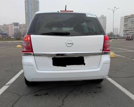 Білий Опель Зафіра, об'ємом двигуна 1.6 л та пробігом 211 тис. км за 7000 $, фото 15 на Automoto.ua