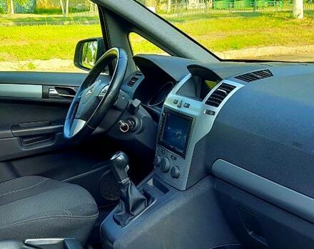 Білий Опель Зафіра, об'ємом двигуна 1.7 л та пробігом 239 тис. км за 6200 $, фото 6 на Automoto.ua