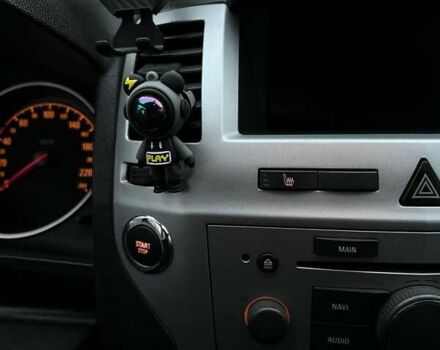 Белый Опель Зафира, объемом двигателя 1.7 л и пробегом 270 тыс. км за 5800 $, фото 11 на Automoto.ua