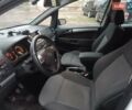 Белый Опель Зафира, объемом двигателя 1.7 л и пробегом 270 тыс. км за 5800 $, фото 20 на Automoto.ua