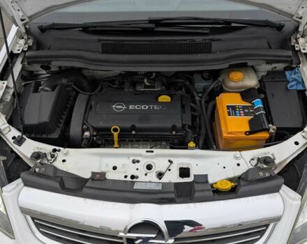 Білий Опель Зафіра, об'ємом двигуна 1.6 л та пробігом 211 тис. км за 7000 $, фото 3 на Automoto.ua