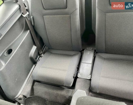 Белый Опель Зафира, объемом двигателя 1.6 л и пробегом 257 тыс. км за 6200 $, фото 14 на Automoto.ua