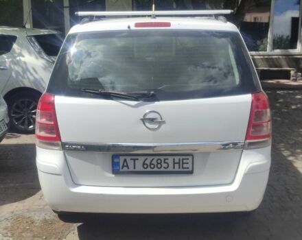 Білий Опель Зафіра, об'ємом двигуна 1.6 л та пробігом 360 тис. км за 4500 $, фото 2 на Automoto.ua