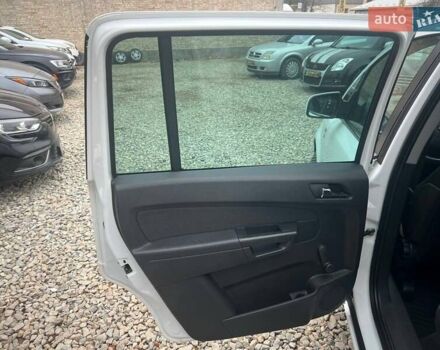 Білий Опель Зафіра, об'ємом двигуна 1.7 л та пробігом 313 тис. км за 6799 $, фото 11 на Automoto.ua