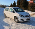 Белый Опель Зафира, объемом двигателя 1.6 л и пробегом 201 тыс. км за 5900 $, фото 1 на Automoto.ua