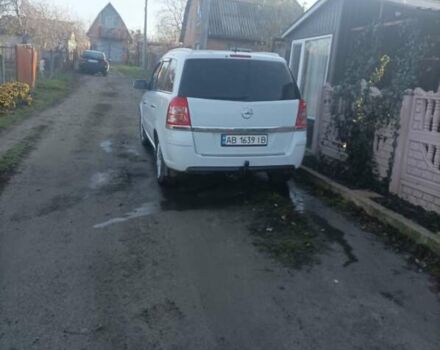 Белый Опель Зафира, объемом двигателя 1.8 л и пробегом 260 тыс. км за 7500 $, фото 3 на Automoto.ua