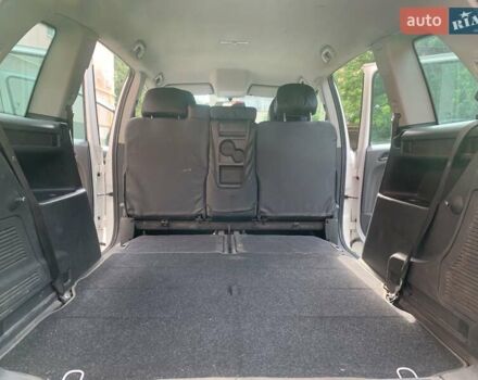 Белый Опель Зафира, объемом двигателя 1.6 л и пробегом 185 тыс. км за 6500 $, фото 8 на Automoto.ua