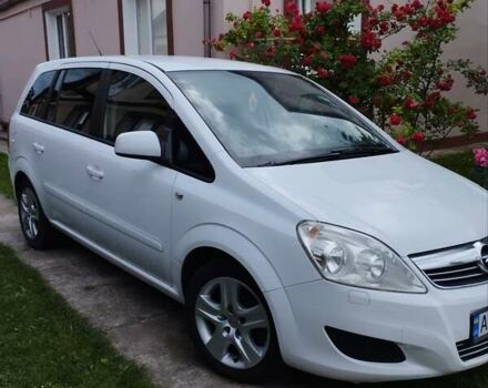 Опель Зафира 2010 в Луцке на Automoto.ua Белый Опель Зафира, объемом двигателя 1.91 л и пробегом 268 тыс. км за 5800 $, фото 1 на Automoto.ua