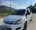 Білий Опель Зафіра, об'ємом двигуна 1.6 л та пробігом 245 тис. км за 3702 $, фото 1 на Automoto.ua