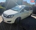 Белый Опель Зафира, объемом двигателя 1.6 л и пробегом 256 тыс. км за 6000 $, фото 1 на Automoto.ua