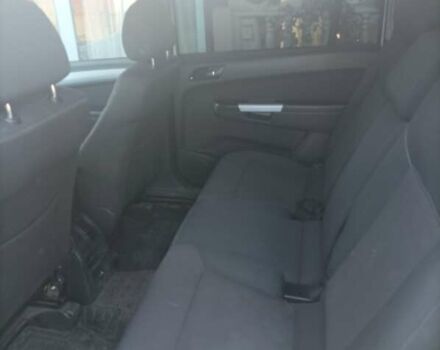 Белый Опель Зафира, объемом двигателя 1.8 л и пробегом 260 тыс. км за 7500 $, фото 4 на Automoto.ua