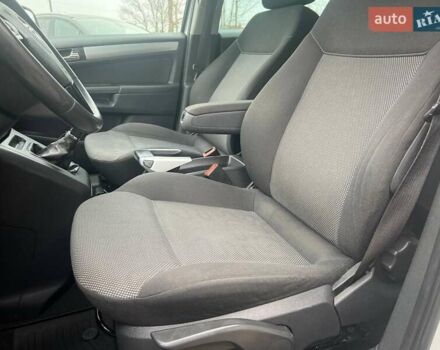 Білий Опель Зафіра, об'ємом двигуна 1.7 л та пробігом 313 тис. км за 6799 $, фото 19 на Automoto.ua