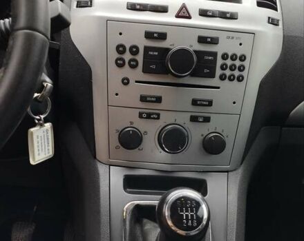 Опель Зафира 2010 в Луцке на Automoto.ua Белый Опель Зафира, объемом двигателя 1.91 л и пробегом 268 тыс. км за 5800 $, фото 7 на Automoto.ua