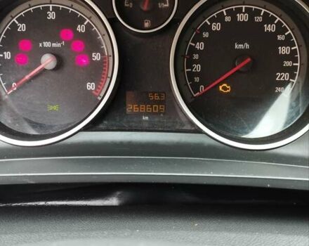 Опель Зафира 2010 в Луцке на Automoto.ua Белый Опель Зафира, объемом двигателя 1.91 л и пробегом 268 тыс. км за 5800 $, фото 8 на Automoto.ua