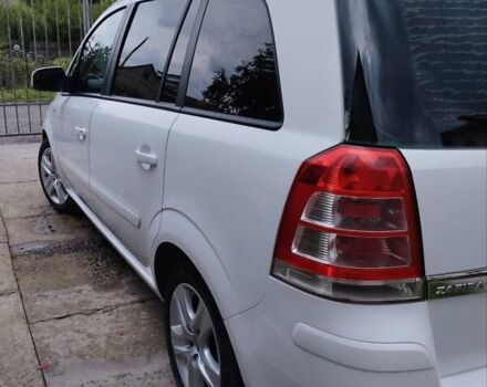 Опель Зафира 2010 в Луцке на Automoto.ua Белый Опель Зафира, объемом двигателя 1.91 л и пробегом 268 тыс. км за 5800 $, фото 5 на Automoto.ua