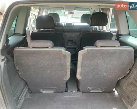 Белый Опель Зафира, объемом двигателя 1.6 л и пробегом 185 тыс. км за 6500 $, фото 12 на Automoto.ua