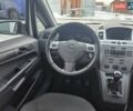 Белый Опель Зафира, объемом двигателя 1.6 л и пробегом 200 тыс. км за 6200 $, фото 60 на Automoto.ua
