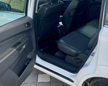 Белый Опель Зафира, объемом двигателя 1.7 л и пробегом 225 тыс. км за 7000 $, фото 10 на Automoto.ua