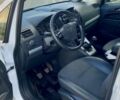 Белый Опель Зафира, объемом двигателя 1.7 л и пробегом 225 тыс. км за 7000 $, фото 11 на Automoto.ua