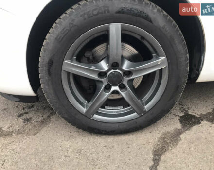 Белый Опель Зафира, объемом двигателя 1.8 л и пробегом 240 тыс. км за 7800 $, фото 19 на Automoto.ua